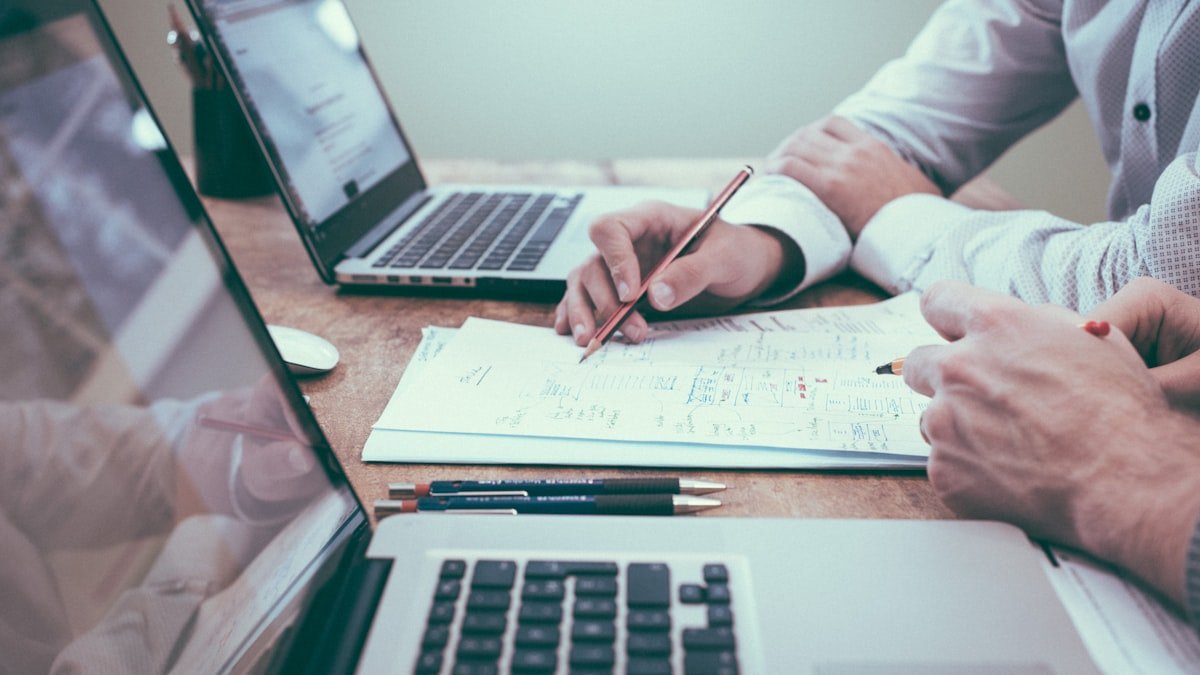 Professional preparing online graduate school admissions application and statement of purpose